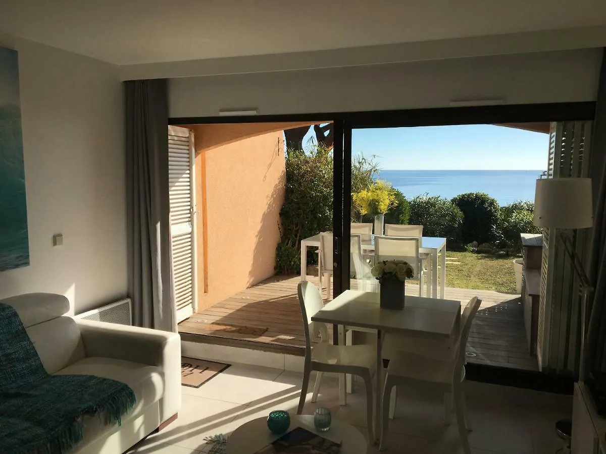 Appartement 1 Chambre Vue Mer Au Clos De La Madrague Sainte-Maxime France